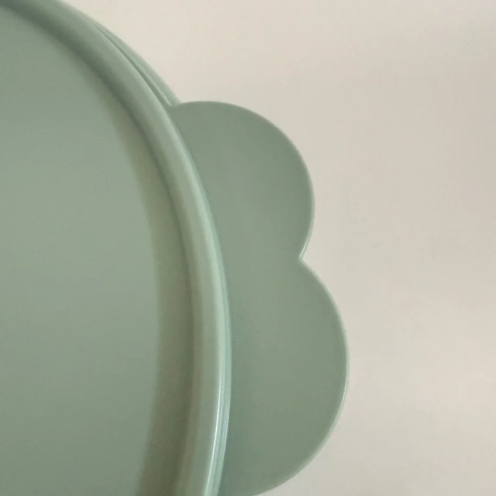 Vintage Tupperware Wonderlier Bowl Set Pastel Green White Lids USA